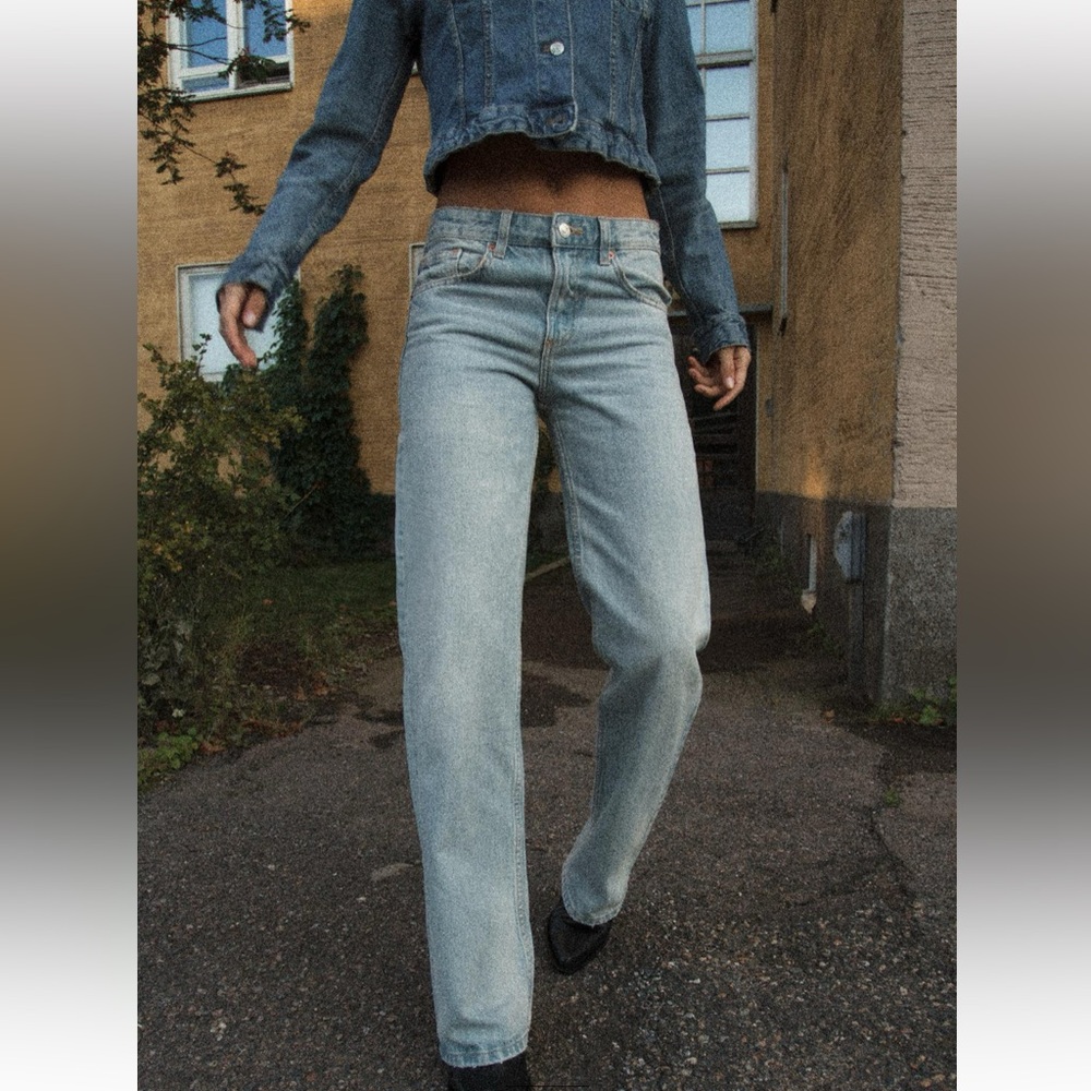 Zara MID-RISE WIDE LEG JEANS - SIZE US 2 - NEW WITH TAGS